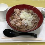 続おそばに - 冷たい肉そば850円