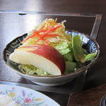 焼肉レストラン誠 - サラダ