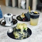 ブック アンド ベッド トウキョウ - 