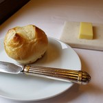 ラ・トゥーエル - 