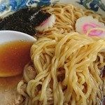 Iseya - 麺とスープはこんな感じです。