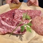 神田 まる牛 second - 焼く前の質の良い黒毛和牛(´∀`)