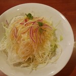 Bisutoro sammarushe - 付いてくるサラダ