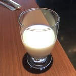 PERGOLA - 牛乳