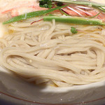 麺と心 7 - 蟹白湯らーめん（2019年9月前半限定）（麺）