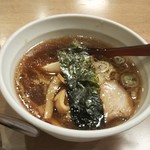 Ganso Sapporo Ya - 半醤油ラーメン ♪