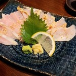 カジュアル割烹 周 - 徳島地鶏のたたき 800円