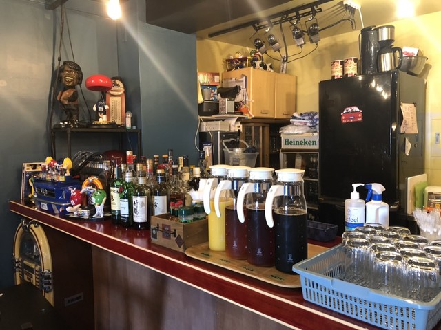 ディンプルズ ライブミュージックカフェ ディンプルズ （LIVE MUSIC CAFE DIMPLES