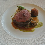 フレンチレストラン ミクニ サッポロ - 焼尻島サフォーク仔羊のメイン