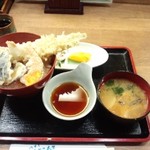 浜焼き海鮮居酒屋 大庄水産 - ワンコインランチ・穴子天丼