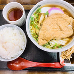 鳴子屋 - きつねうどん＋ごはん中