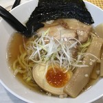 Uo Bei Chiba Nyu Taun Ten - 醤油ラーメン(コッテリ)345円(2019.8.25)