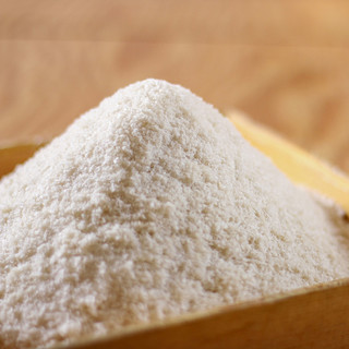 北海道産の食材を使用した、彩りも美しいヘルシーな串揚げを堪能