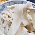 馬荷亭 よし - 手打ちならではのうどん