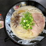 博多一幸舎 - ラーメン_730円