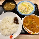 Matsuya - ごろごろチキンのバターチキンカレー 並盛650円
                        （期間限定）
                        生野菜セット +100円