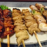 Yakitori Tenshiyou - 豚バラ、地鶏皮、ほるもん