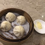翡翠拉麺小籠包 - 小籠包