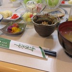 しろがね - 朝食
