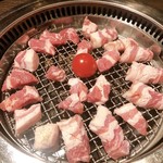 Korean Dining テジテジ - サムギョプサルのお肉