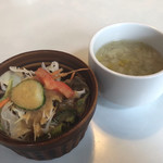 洋食屋 みさくぼ - ミニサラダ&スープ