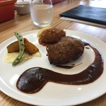 kitchen俊貴 - ハンバーグとカニクリームコロッケ