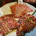 焼肉ダイニング 門 - 