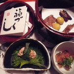 Kitahachi - 福づくし：骨せんべい、酒盗干（身のみりん干し）、玉羹（白子の一夜干し）/皮の梅肉和え/胃の梅肉和え