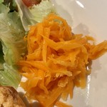 コーヒーとおやつの店 アンドモア - キャロットラペも美味しい！！