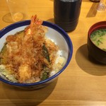 天丼てんや - 盛付けは酷いが…