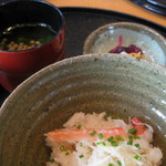 月見里 - H24冬　蟹と蓮根の炊きおこわ、赤出汁、香の物