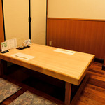 京かんざし - すだれ仕切り半個室ほりごたつ２～４人迄