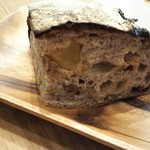 パン・デ・フィロゾフ - 断面がたまりません…。