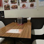 中華料理福 - テーブル席