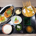 Gochisoumura Kami Shindenten - アオサの味噌汁は味薄め。天ぷらはちょっと揚げ過ぎ。茶碗蒸しには海老・銀杏・椎茸・三つ葉が入ってる。それでもご飯は半分だけおかわりしてみた。