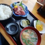 Ichibashokudou - マグロのブツ定食
                      