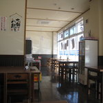 あじや - あじや店内1
