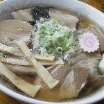 赤れんが - どっさりチャーシューの　「肉ラーメン」