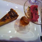 ビストロ ダイア - キッシュ＆ズワイガニとナッツ