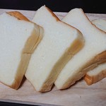 食パン専門店 DEAI THE BAKERY&CAFE - そのままで！