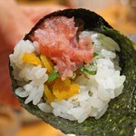新宿栄寿司 - トロたくの手巻き