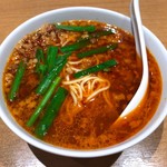 味仙 - 匂いだけで咽せそう、激辛激熱 "台湾ラーメン"