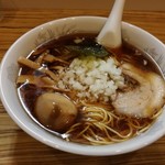 Chuukasoba Tamaya - 中華そば（大）＋味付け玉子
