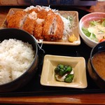 豊丸水産 - 【2019.9.19(木)】本日のワンコインランチ(チーズチキンカツ・並盛)500円