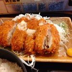 豊丸水産 - 【2019.9.19(木)】本日のワンコインランチ(チーズチキンカツ・並盛)500円のチーズチキンカツ