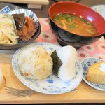 カフェ 華 - コーヒー代のみ、全部で400円！税込