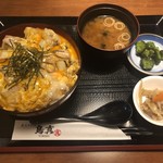 鳥真 久里浜店 - 濃厚たまご親子丼