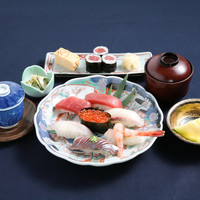 〝超オススメ〟にぎりランチ(インドマグロ中トロ入り)