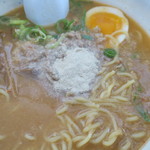 麺屋一番亭 - コショウ投下～♪