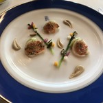 トゥールダルジャン - 帆立貝のマリネ カルダモン香るズッキーニのバヴァロア